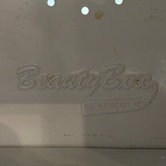 Vintage Bread Box - Picture 9 of 11